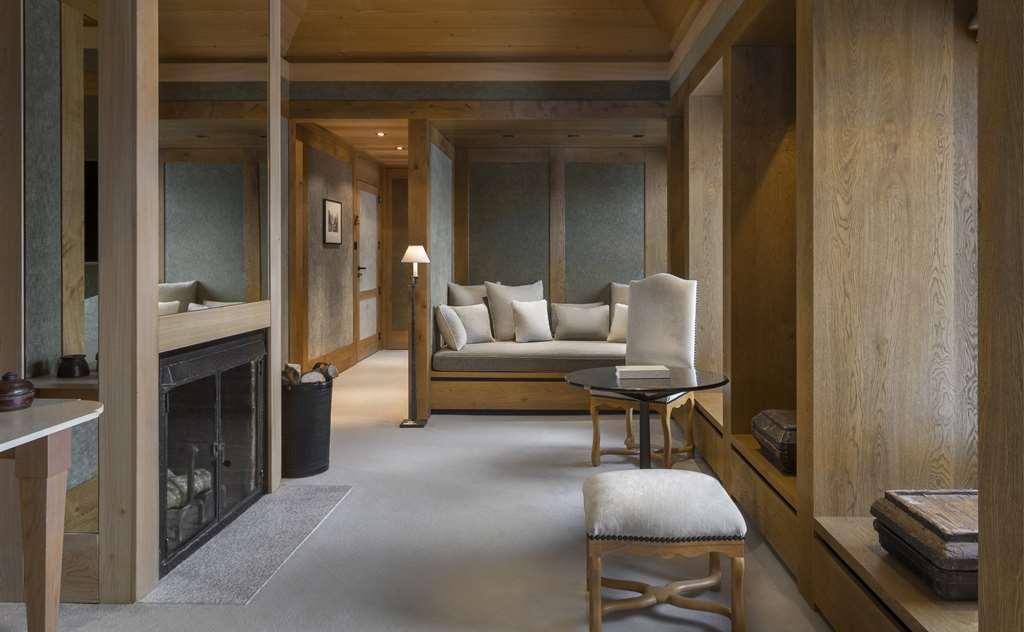Aman Le Melezin Hotel Courchevel Room photo