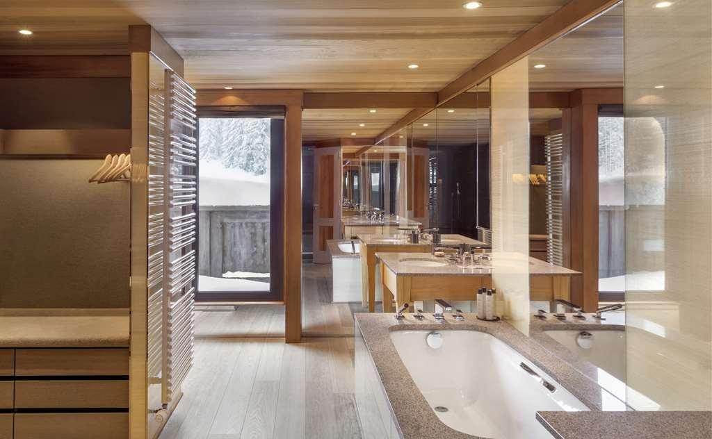 Aman Le Melezin Hotel Courchevel Exterior photo